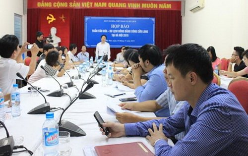 Toàn cảnh buổi họp báo